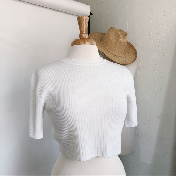 Tops - Ribbed Cropped Top